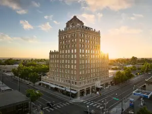 Marcus Whitman Hotel