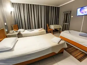 Rio Hotel