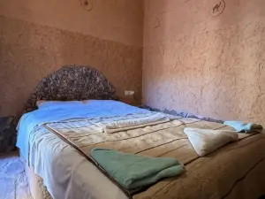 Riad Nkob