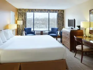 Greenwood Inn & Suites