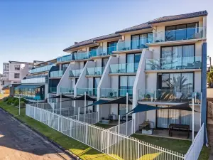 Ocean Front Motel