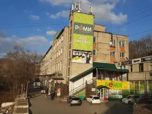 Mini-Otel Gostinitsa Nakhimov
