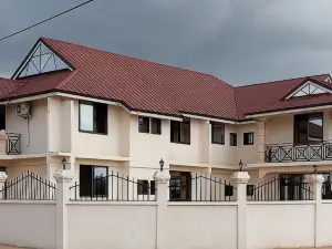 Moonlite Hotel Sunyani Airport
