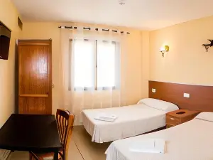 El Roble Hotel Restaurante