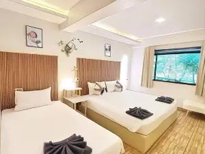 Palm Scenery Resort
