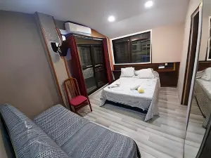 Hostal Escarla