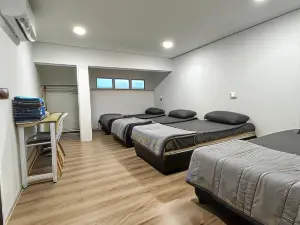 K Suites Hotel