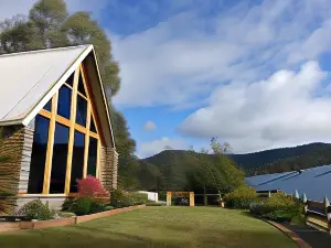 Elkanah Lodge and Conference Centre