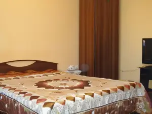 Korona na Mazdokskoi Hotel