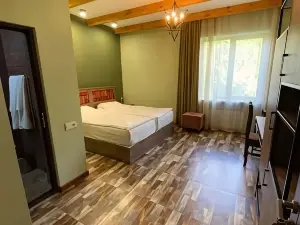 Kefilyan Family Hotel