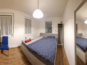 Charmantes Helles Zimmer Zentrumnah Und Naturnah