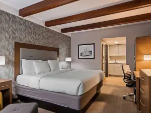 Best Western Plus Portsmouth Hotel and Suites