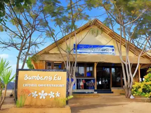 Bumbangku Beach Cottages