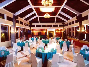 Grand Orchid Hotel Solo