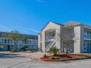 Motel 6 Bay Saint Louis, MS