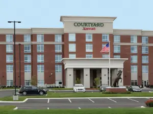 Courtyard Youngstown Canfield