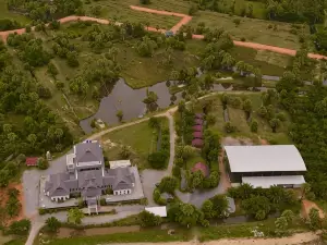 Bakkahland Farm and Resort