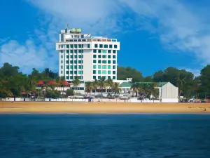 科蘭海灘飯店及會議中心
