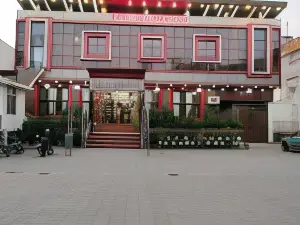 The Rai’S Palace - Hotel and Banquet
