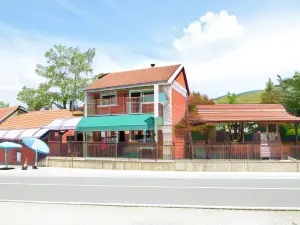 Seosko domaćinstvo Starevina