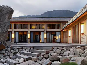 Sami Mta Chalet