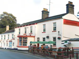 The Fountain Inn