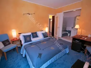Cit'Hotel le Mirage