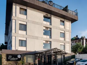 더 빈티지 스리나가르 앳 달 레이크