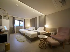 Denbasta Hotel Hwamyeong Branch