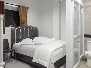 OYO 958 Penginapan Timur