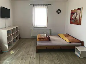 Rybarska Restaurace a Penzion u Horaku