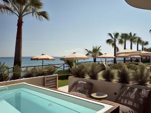 Windmill Bay Hotel