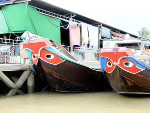 The Durian Lodge at Mekong