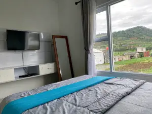 Dieng Hill Lodge