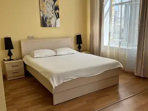 104 Rooms Hotel