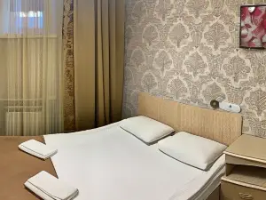 Cayanyi Hotel