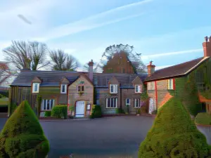 Collaven Manor