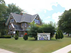 Iowa House