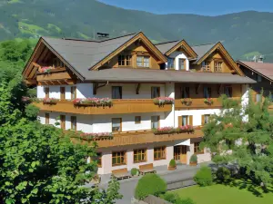 Das kleine Hotel