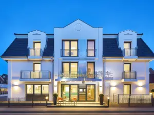 Bernstein Hotel "50`s Seaside Motel"