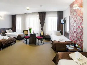 Hotel Dąbrowski