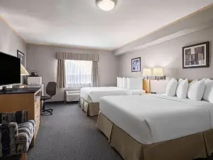 Travelodge by Wyndham Fort McMurray