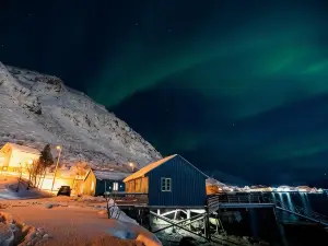 Kræmmervika Rorbuer - Rustic Cabins in Lofoten