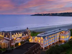 Newport Beach Hotel & Suites