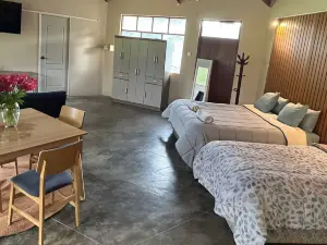 Room in Bungalow - Loft Del Fundo Del Abuelo