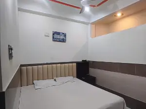 Hotel Sahu Rooms, Ayodhya