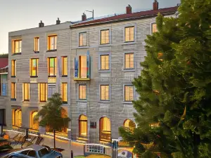Emotheo Heritage Hotel