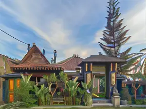 Intayu Homestay RedPartner
