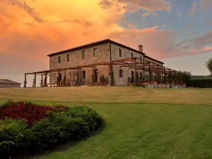 Tenuta Cantona