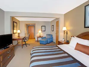 La Quinta Inn & Suites by Wyndham Mooresville